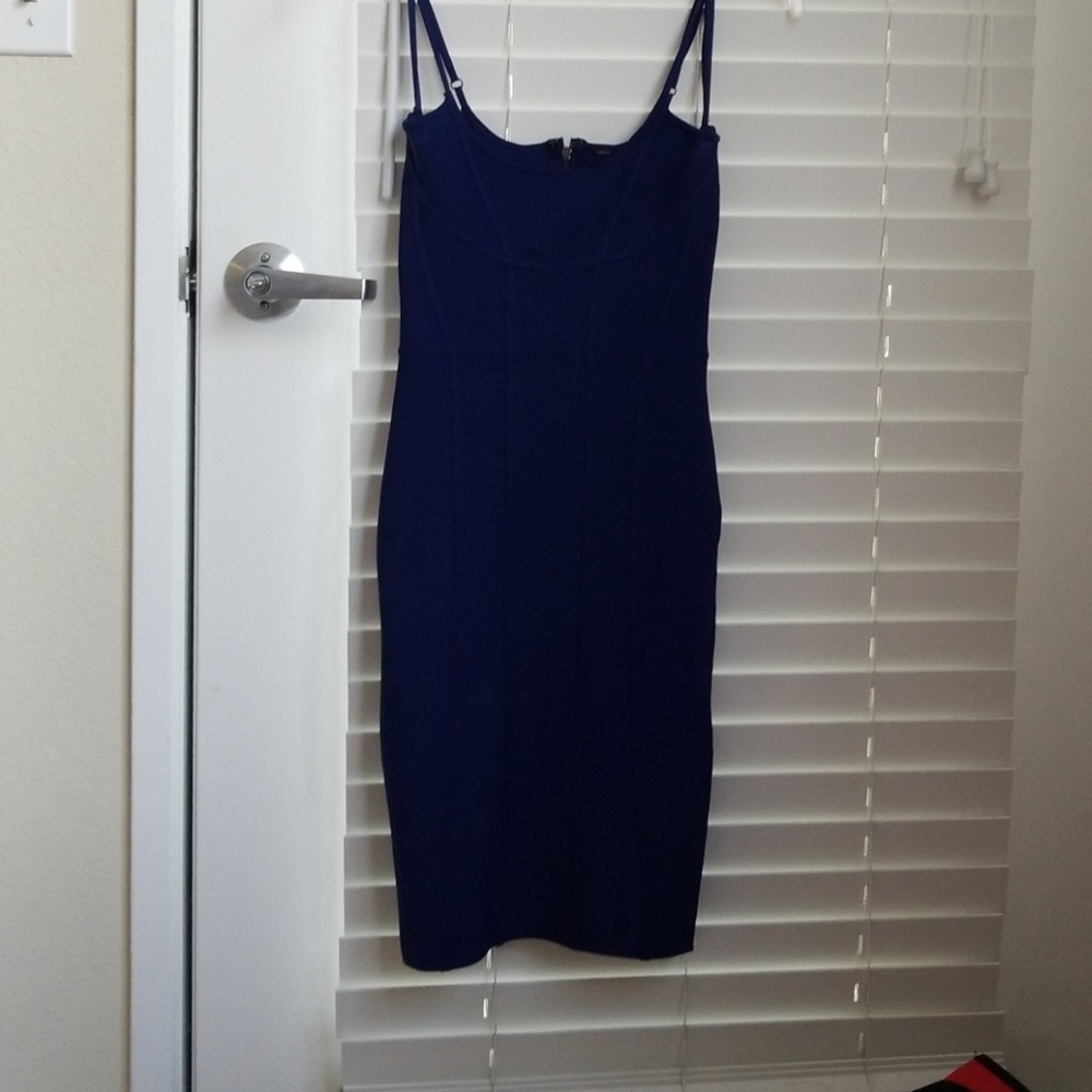 BCBG Maxaria, Gorgeous blue cocktail dress - Picture 3 of 4